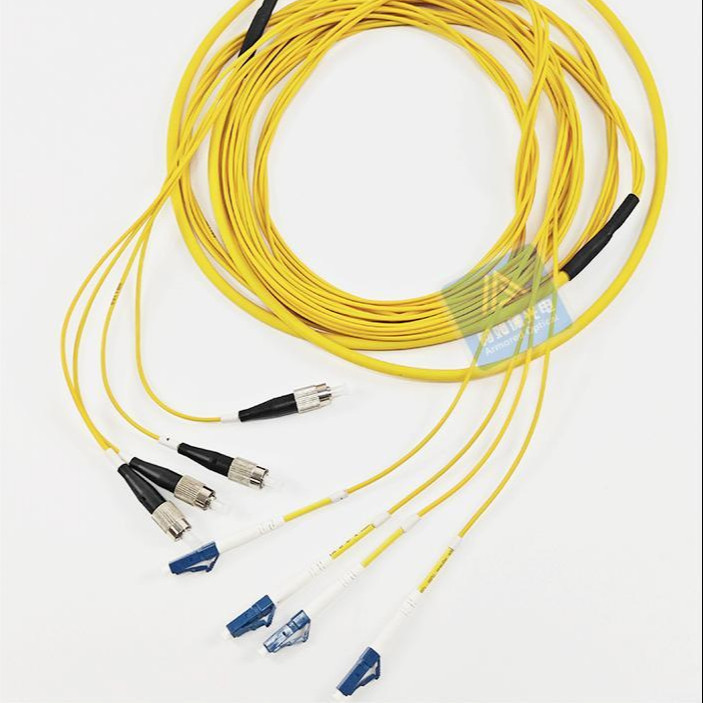4 Core Armored Fiber Patch Cord FC LC Yellow LSZH 5.0MM Rodent Resistant FTTX